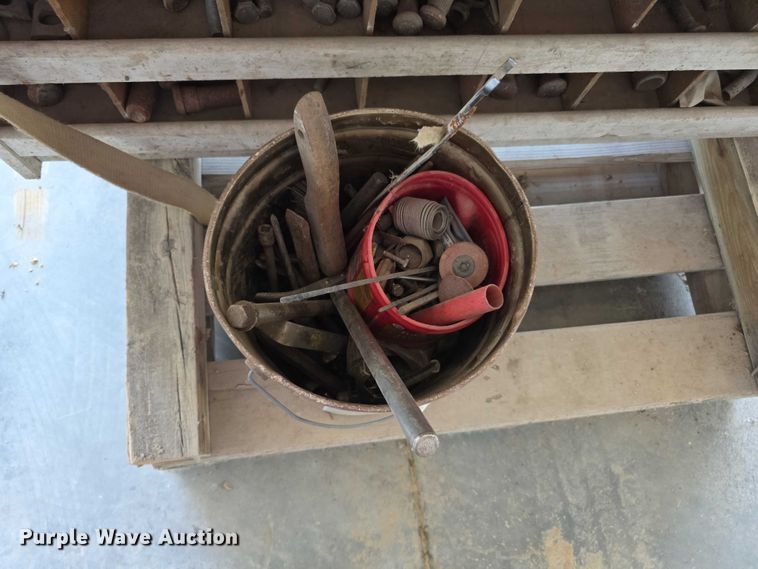 image for item DZ6044 Tools