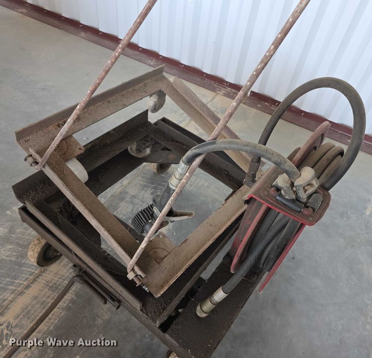 image for item DZ6045 Tools