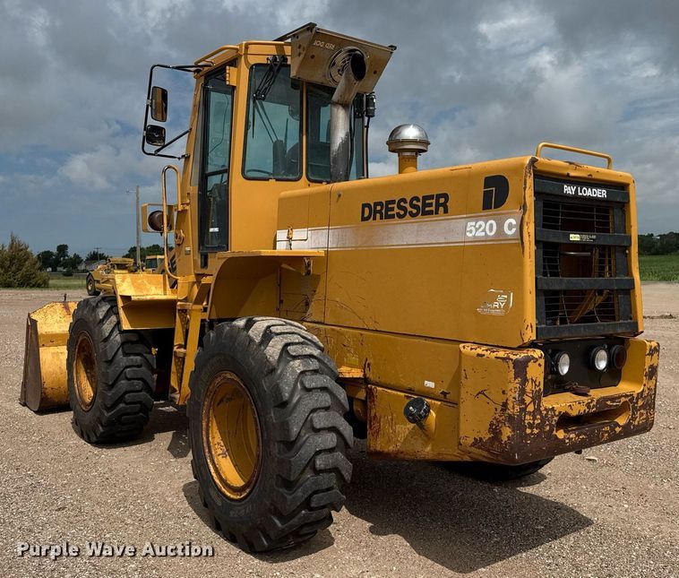 image for item DZ8711 Dresser 520C wheel loader