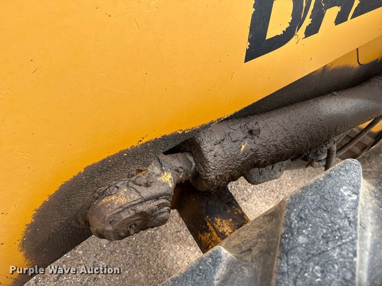 image for item DZ8711 Dresser 520C wheel loader