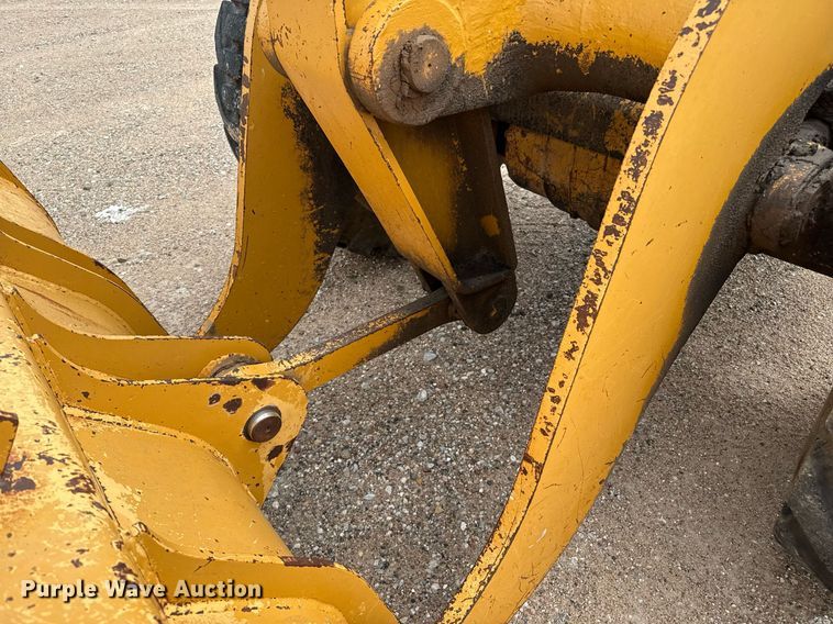 image for item DZ8711 Dresser 520C wheel loader