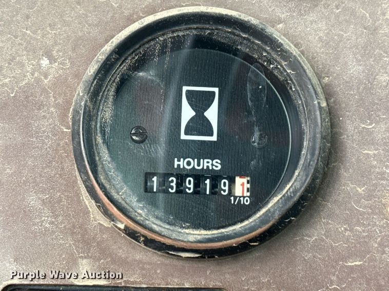 image for item DZ8711 Dresser 520C wheel loader