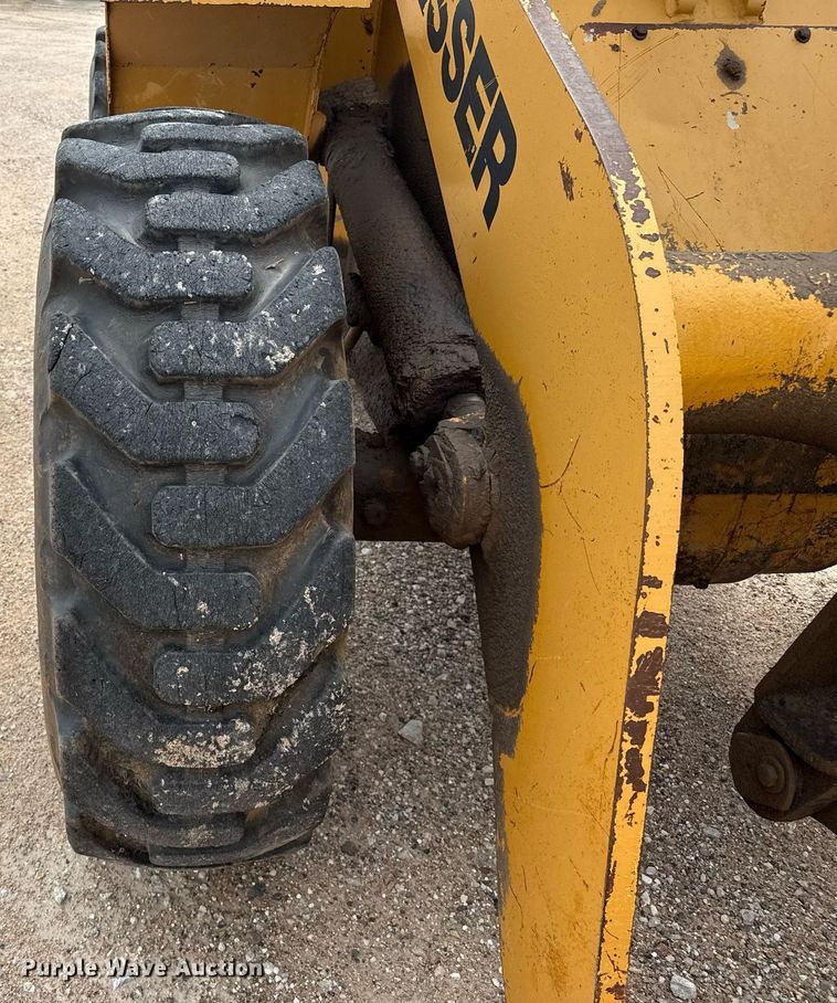 image for item DZ8711 Dresser 520C wheel loader