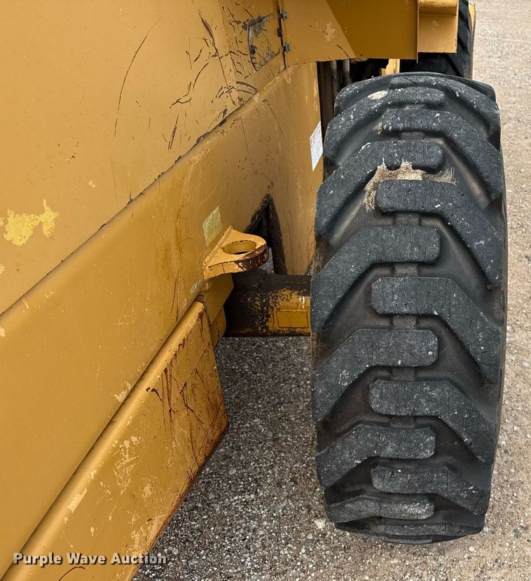 image for item DZ8711 Dresser 520C wheel loader