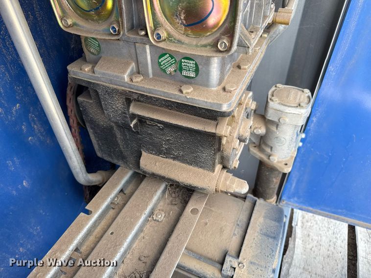 image for item DZ8722 (2) Wayne fuel pumps