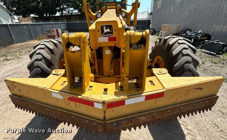 image for item DZ8724 1980 John Deere 670A motor grader