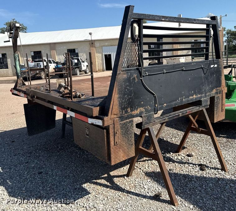 image for item DZ8759 Flatbed