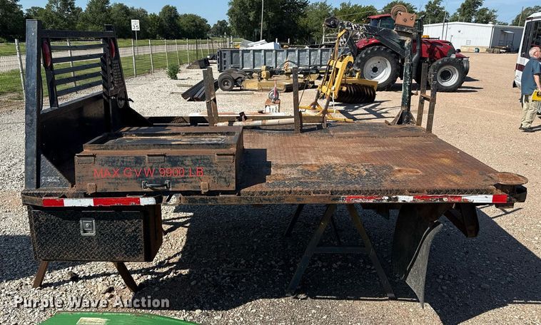 image for item DZ8759 Flatbed