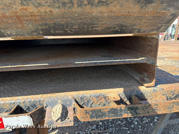 image for item DZ8759 Flatbed