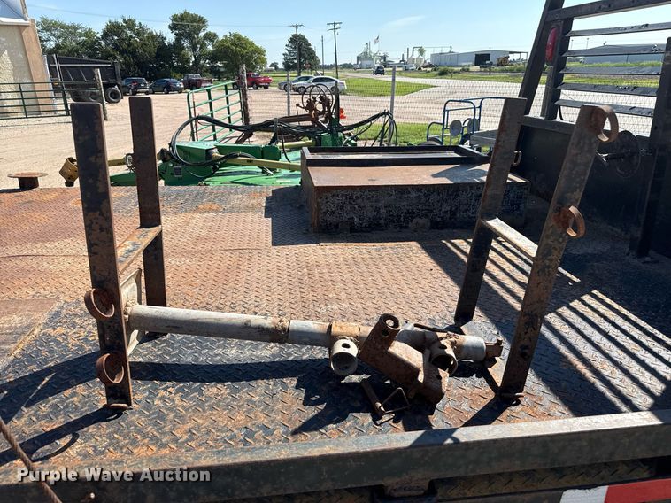 image for item DZ8759 Flatbed