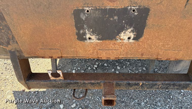 image for item DZ8759 Flatbed