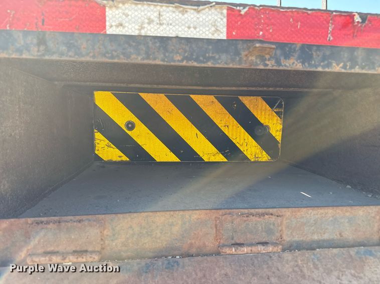 image for item DZ8759 Flatbed