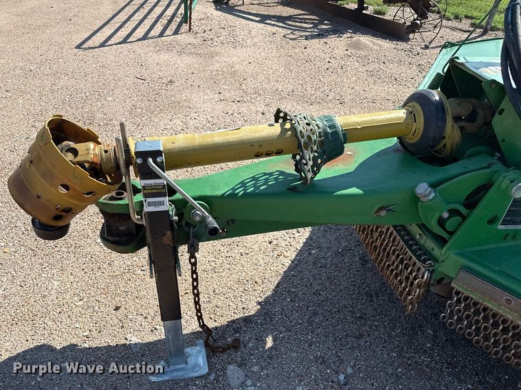 image for item DZ8760 John Deere CX15 batwing rotary mower