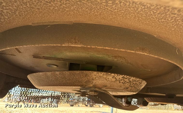 image for item DZ8760 John Deere CX15 batwing rotary mower