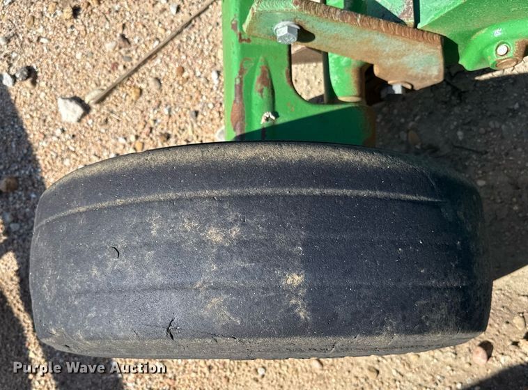 image for item DZ8760 John Deere CX15 batwing rotary mower