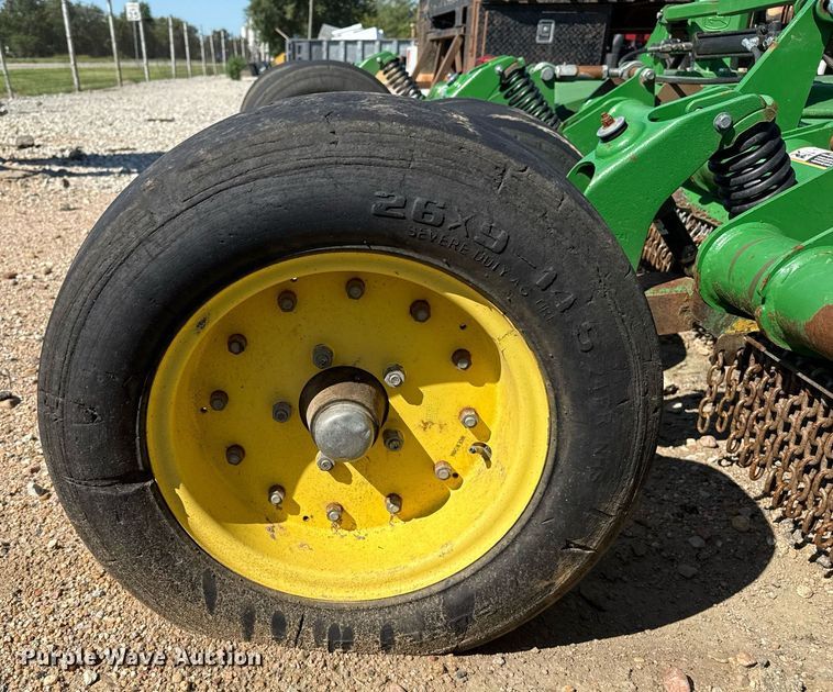 image for item DZ8760 John Deere CX15 batwing rotary mower