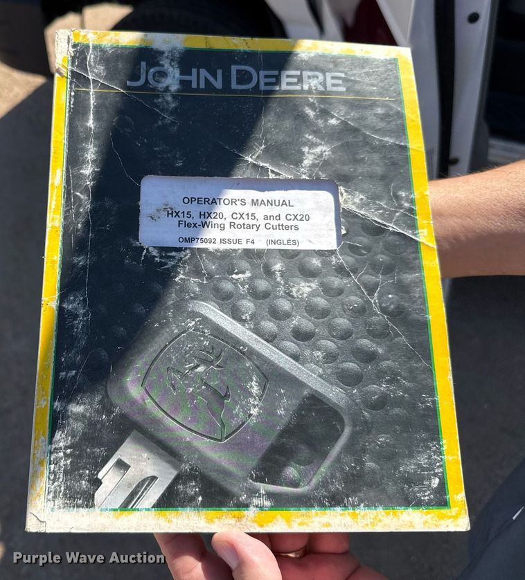 image for item DZ8760 John Deere CX15 batwing rotary mower