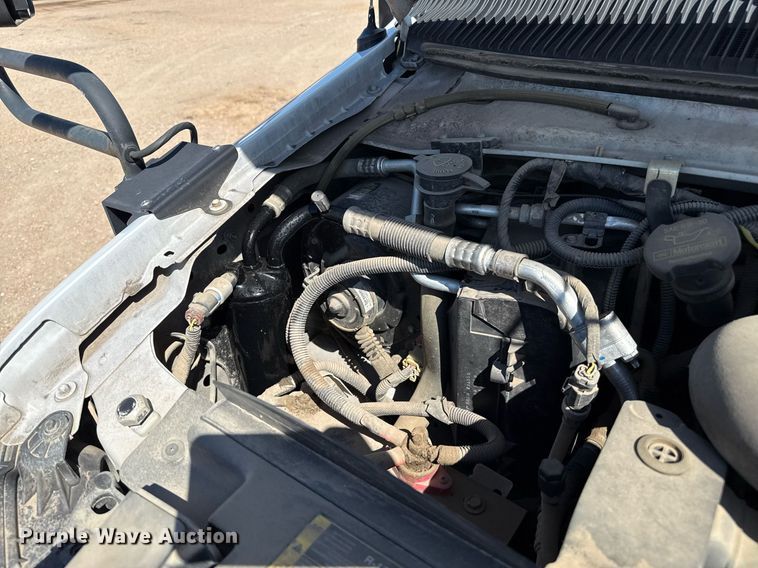 image for item DZ8761 2012 Ford E350 shuttle bus