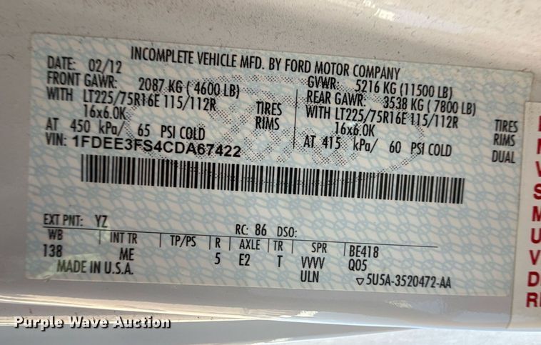 image for item DZ8761 2012 Ford E350 shuttle bus