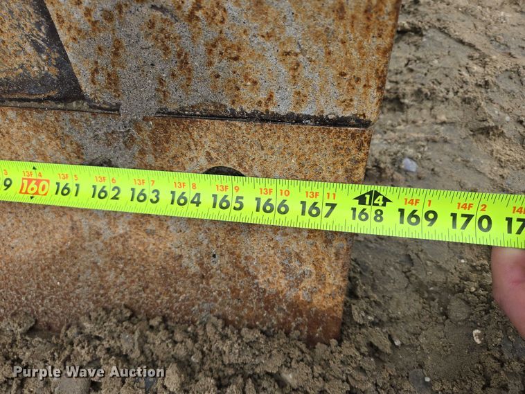 image for item EB0976 2008 John Deere 772D motor grader