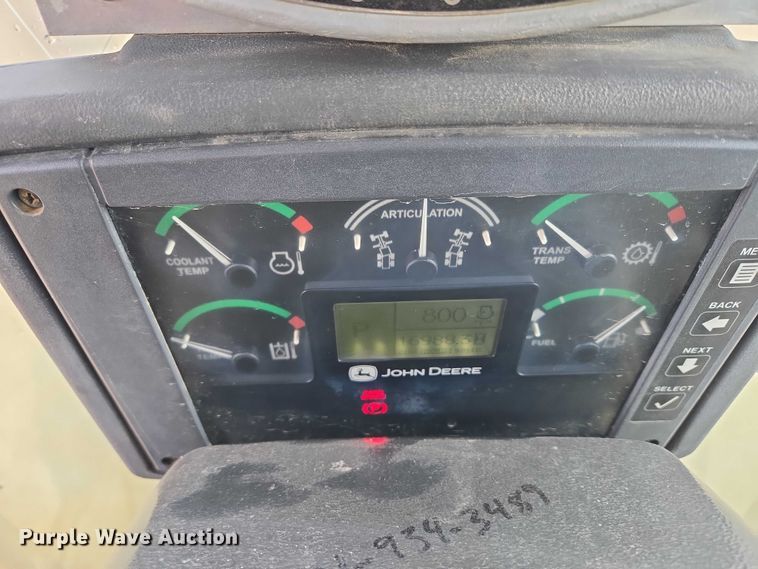 image for item EB0976 2008 John Deere 772D motor grader