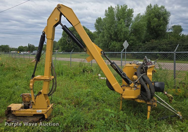 image for item EB0977 Diamond Mowers side boom saw