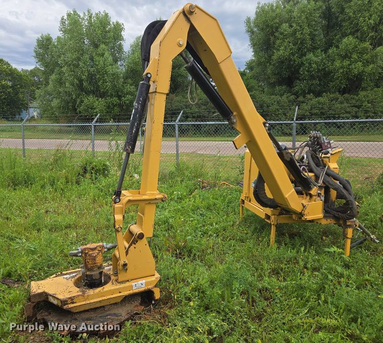 image for item EB0977 Diamond Mowers side boom saw