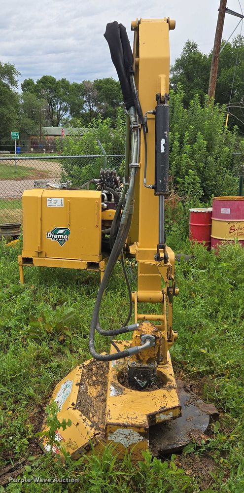 image for item EB0977 Diamond Mowers side boom saw