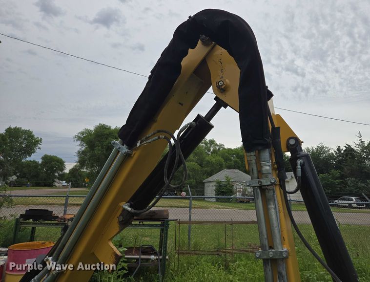 image for item EB0977 Diamond Mowers side boom saw