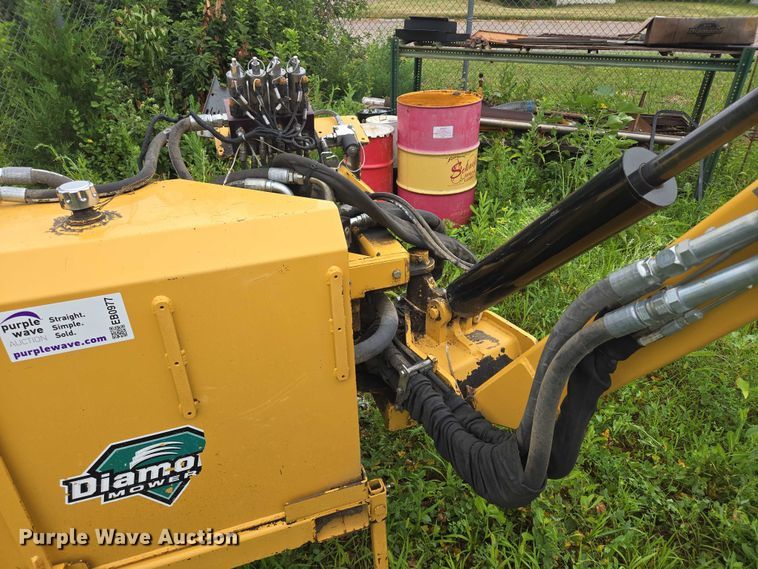 image for item EB0977 Diamond Mowers side boom saw