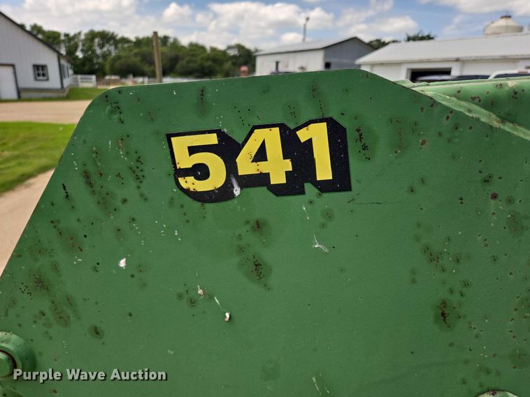 image for item EB0978 2002 John Deere 5420 tractor