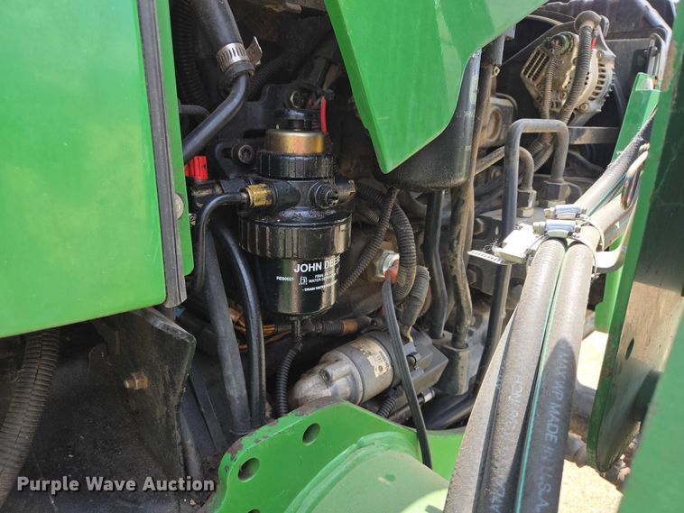 image for item EB0978 2002 John Deere 5420 tractor