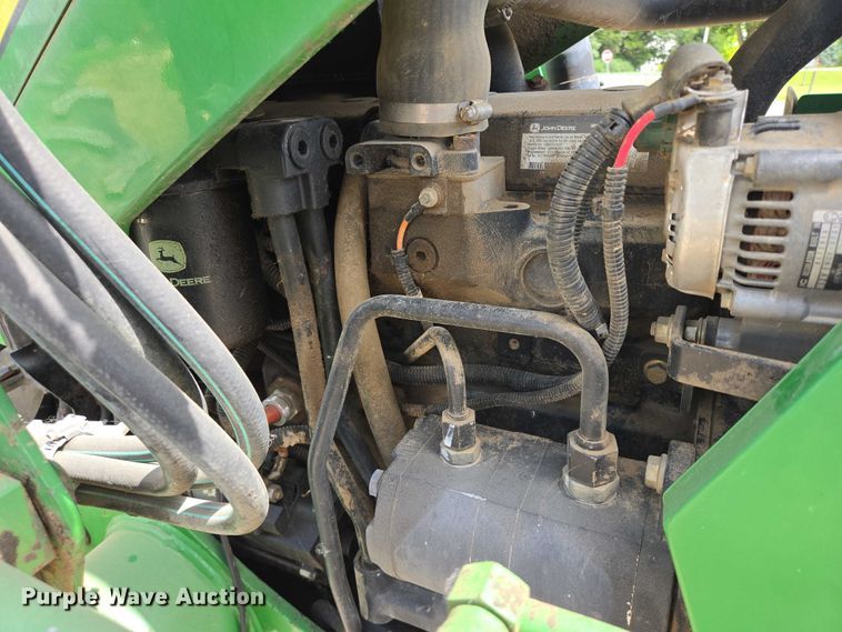 image for item EB0978 2002 John Deere 5420 tractor