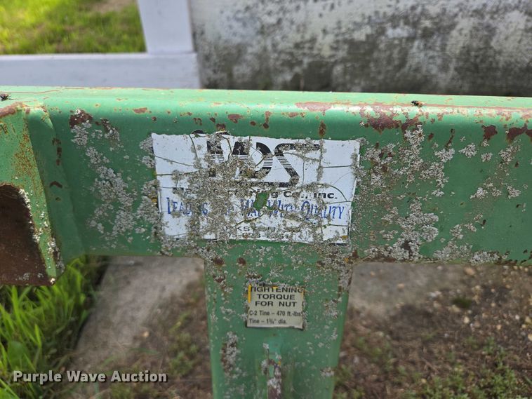 image for item EB0978 2002 John Deere 5420 tractor