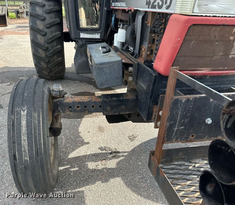 image for item EB2766 Case International 4230 
