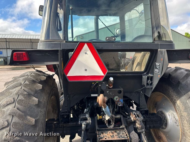 image for item EB2766 Case International 4230 