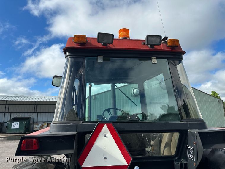 image for item EB2766 Case International 4230 