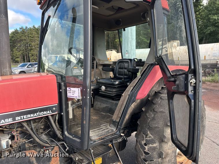 image for item EB2766 Case International 4230 