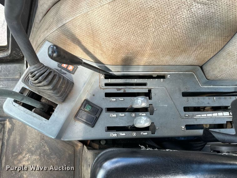 image for item EB2766 Case International 4230 