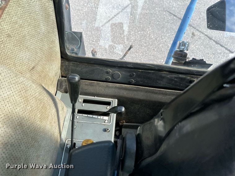 image for item EB2766 Case International 4230 