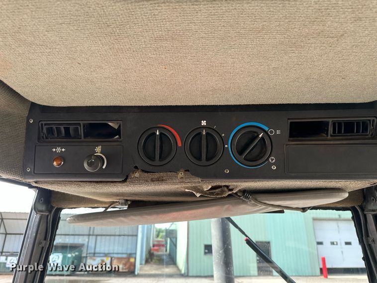 image for item EB2766 Case International 4230 