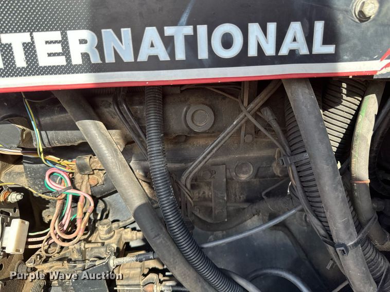 image for item EB2766 Case International 4230 