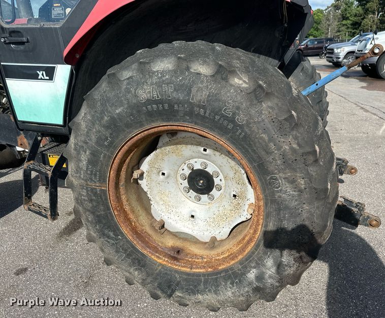 image for item EB2766 Case International 4230 