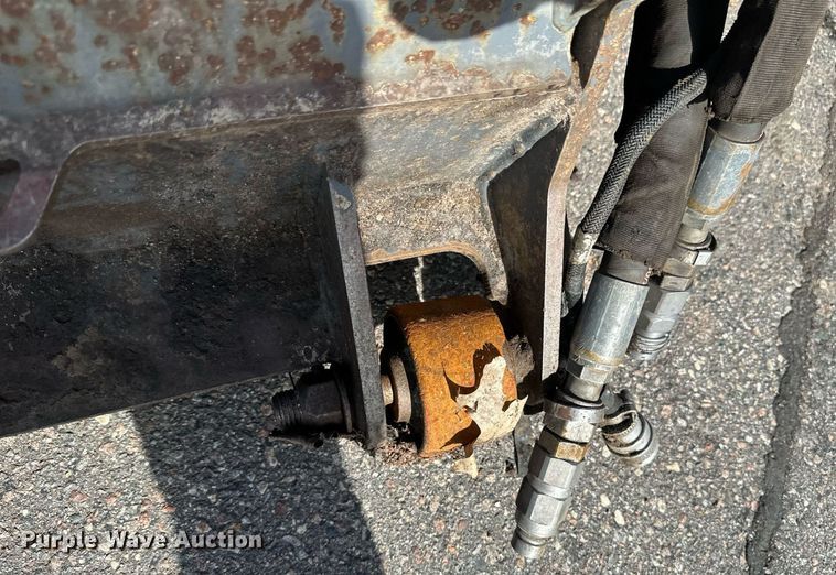 image for item EB2767 Altec skid steer cold planer