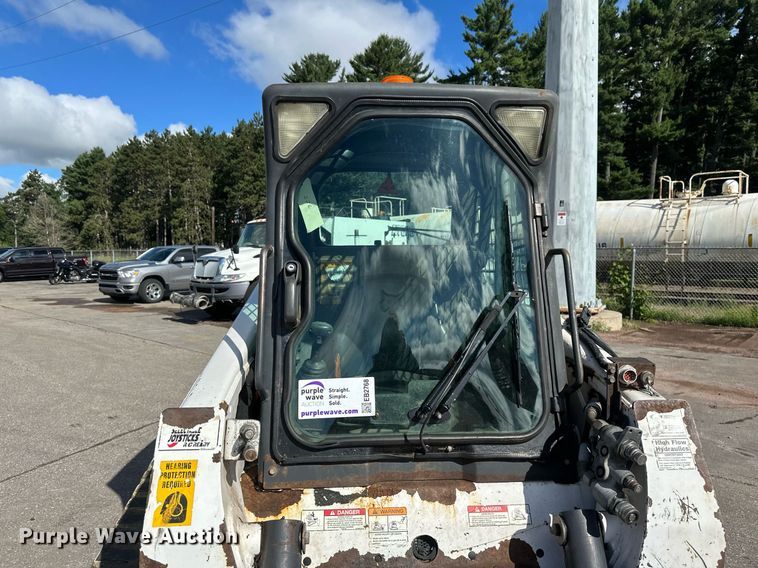 image for item EB2768 2009 Bobcat T250 tracked skid steer loader