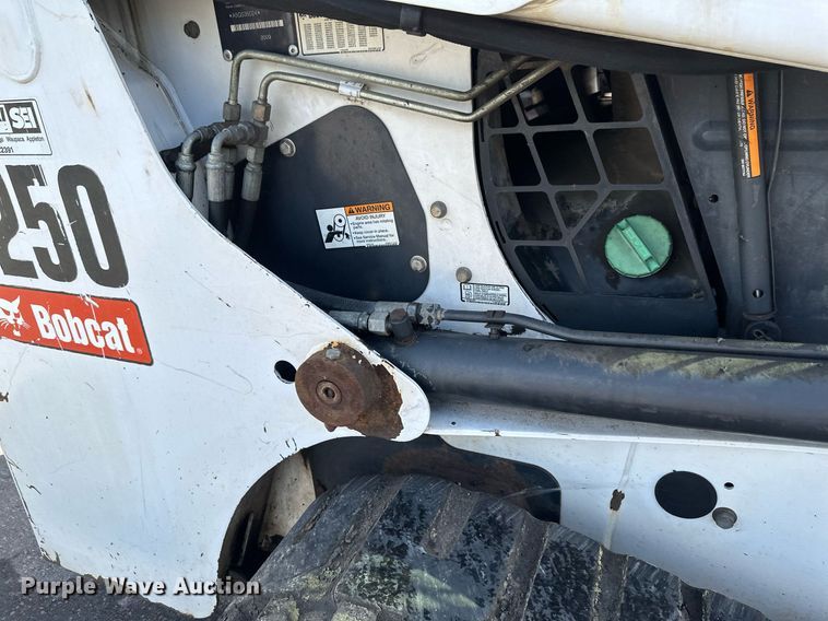 image for item EB2768 2009 Bobcat T250 tracked skid steer loader