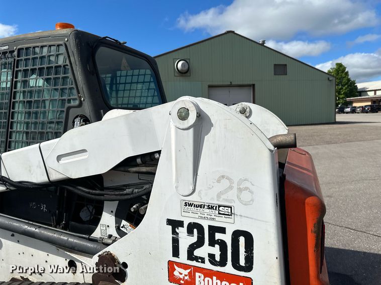 image for item EB2768 2009 Bobcat T250 tracked skid steer loader