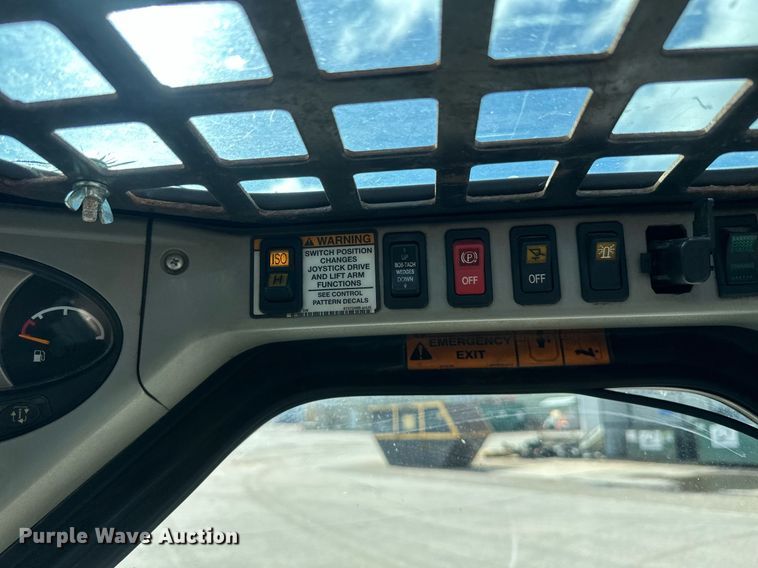 image for item EB2768 2009 Bobcat T250 tracked skid steer loader