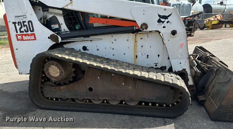 image for item EB2768 2009 Bobcat T250 tracked skid steer loader