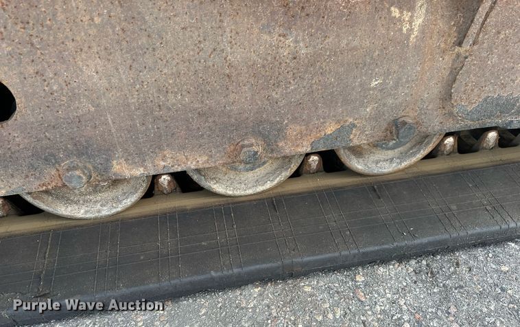 image for item EB2768 2009 Bobcat T250 tracked skid steer loader